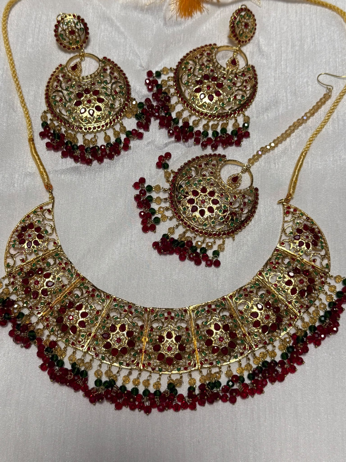 Maroon Kundan Necklace Set